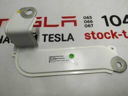 1008441-00-B Hochspannungsbusklemme "Minus" des Hauptbatterieschützes Tesla Modell S 10084