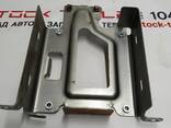 1009126-00-E Tesla Modell S, Modell S REST-Funkhalterung 1009126-00-E - photo 2