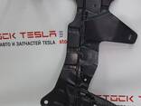 1080701-00-D Halterung für Gepäckraumverkleidung links Tesla Modell X 1080701-00-D - photo 1