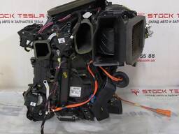 1099999-00-H Innenheizungsbaugruppe Tesla Modell 3 1099999-00-I. Das Kit enthält Teile mit