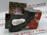 11069430-S0-Z Abstandhalter für das vordere linke Seitenelement unter der Achswelle Tesla - photo 1