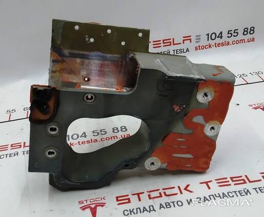 11069430-S0-Z Abstandhalter für das vordere linke Seitenelement unter der Achswelle Tesla