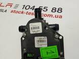 16007384-00-B Ventil dreifach bei einem Tesla-Auto Modell S. Dieses Element ist Teil des K - photo 1