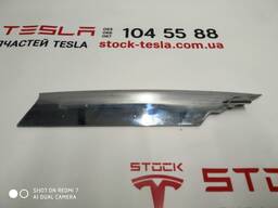 16009387-00-C Tülle oben links verchromt Tesla Modell S 6009387-00-C