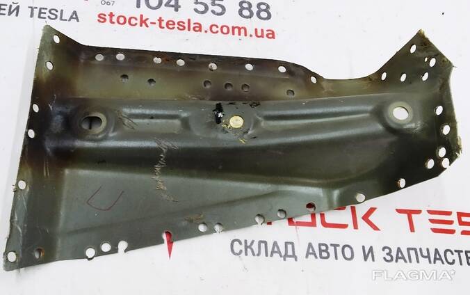 31075946-S0-Y Viertel vorne vorne rechts seitliches Element oberes Tesla-Modell 3 1075946-