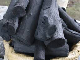 Charcoal hardwood lump charcoal