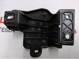 Halterung für Radar-Autopilot AP2.5 Tesla Model X 1128429-00-D - photo 1