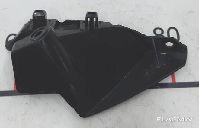 Kotflügelführung vorne rechts (Schale) Tesla model S, model S REST 1095496-00-A