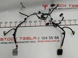 Tesla Modell 3 1567961-00-A Verkabelung des vorderen Kofferraums (Badewanne) - photo 1