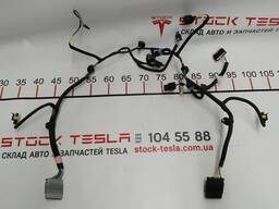 Tesla Modell 3 1567961-00-A Verkabelung des vorderen Kofferraums (Badewanne)