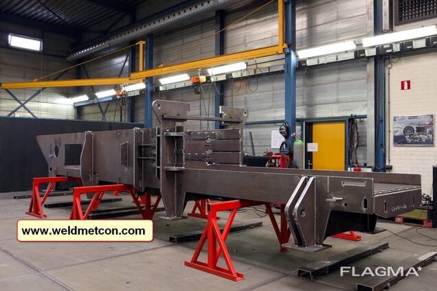 Welding steel construction pipe steel structures